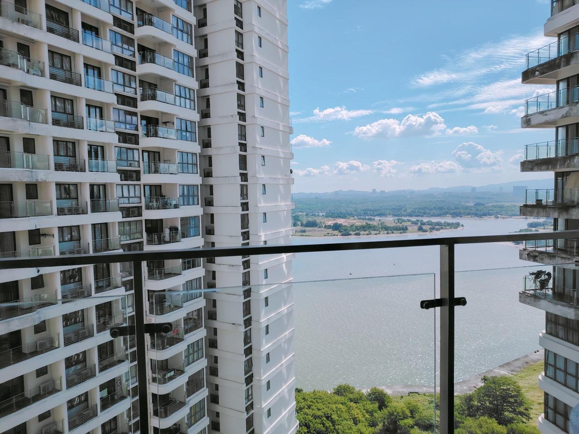 Danga Bay Seaview Johor Bahru By One 9 Place Екстериор снимка